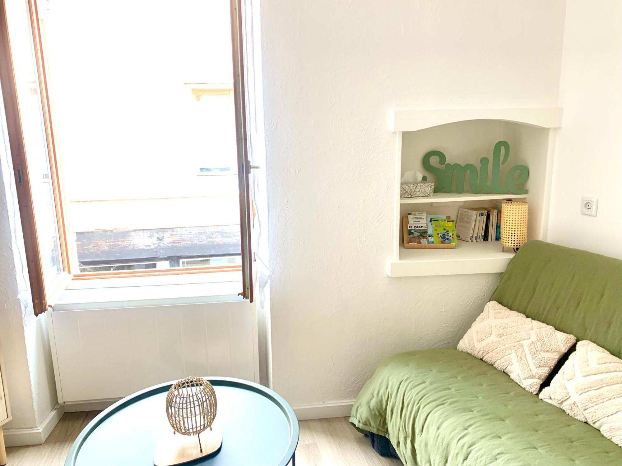 Charmant Appartement Au Coeur De Neuville - Lyon A 20Mn Exteriör bild